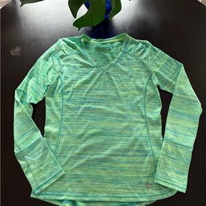 Green Long Sleeve Athletic Top